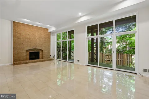 $1,480,000 | 6113 Goldtree Way, Bethesda, MD 20817