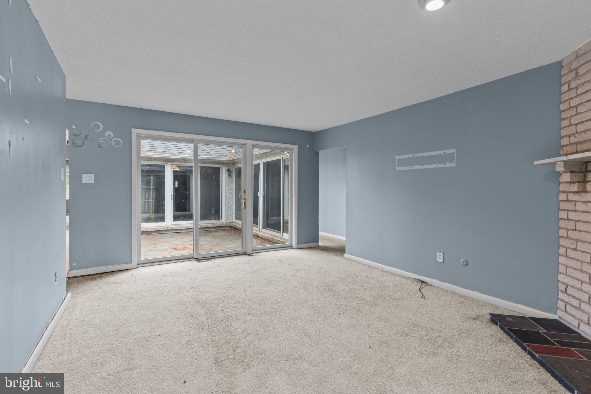612 Davis Road Cheltenham, PA 19012 - Photo 29 of 37