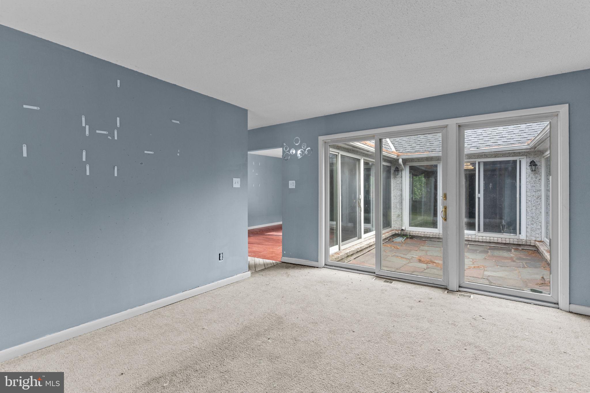 612 Davis Road Cheltenham, PA 19012 - Photo 30 of 37