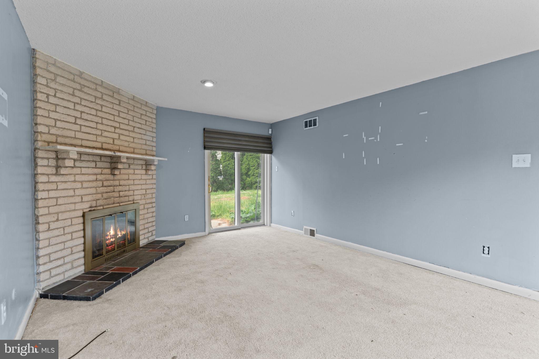 612 Davis Road Cheltenham, PA 19012 - Photo 31 of 37