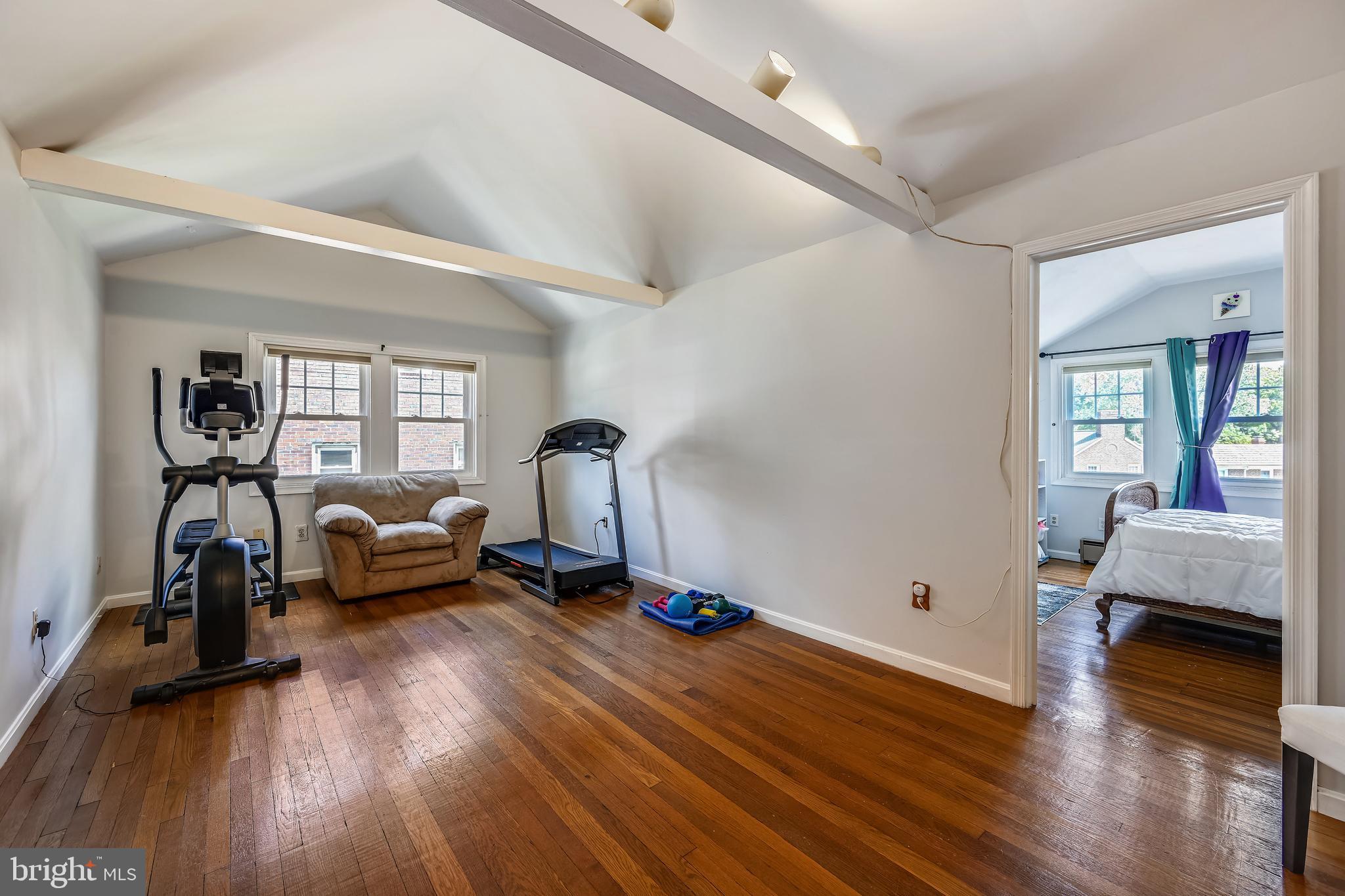 736 Braeside Road Baltimore, MD 21229 - Photo 19 of 29 2nd floor Great room/sitting room/bonus room