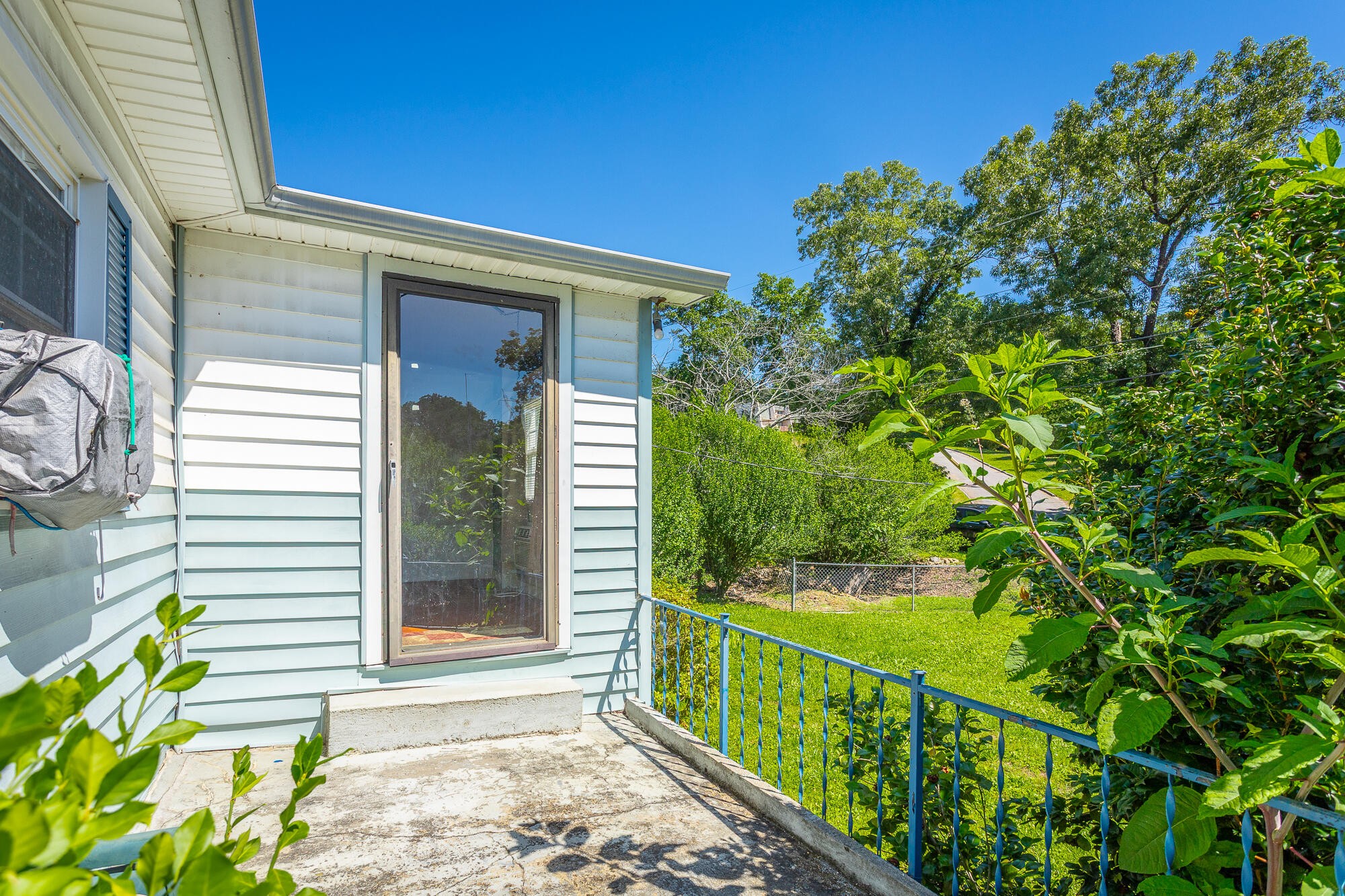 4505 Delashmitt Road Hixson, TN 37343 - Photo 4 of 46