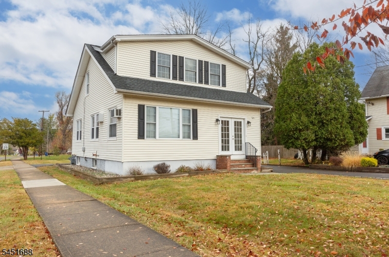 59 West Main Street, Unit 2 Mendham, NJ 07945 - Photo 2 of 18 Gallery Image 2