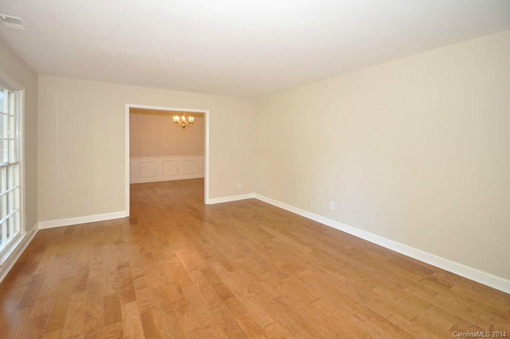 6417 Boykin Spaniel Road, Unit 16 Charlotte, NC 28277 - Photo 3 of 23 Gallery Image 3