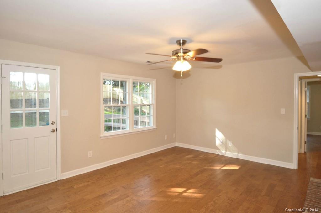 6417 Boykin Spaniel Road, Unit 16 Charlotte, NC 28277 - Photo 8 of 23 Gallery Image 8