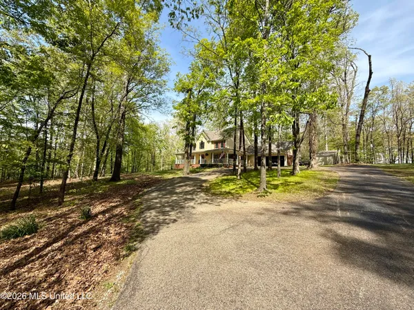 $459,900 | 3440 Fir Drive, Olive Branch, MS 38654
