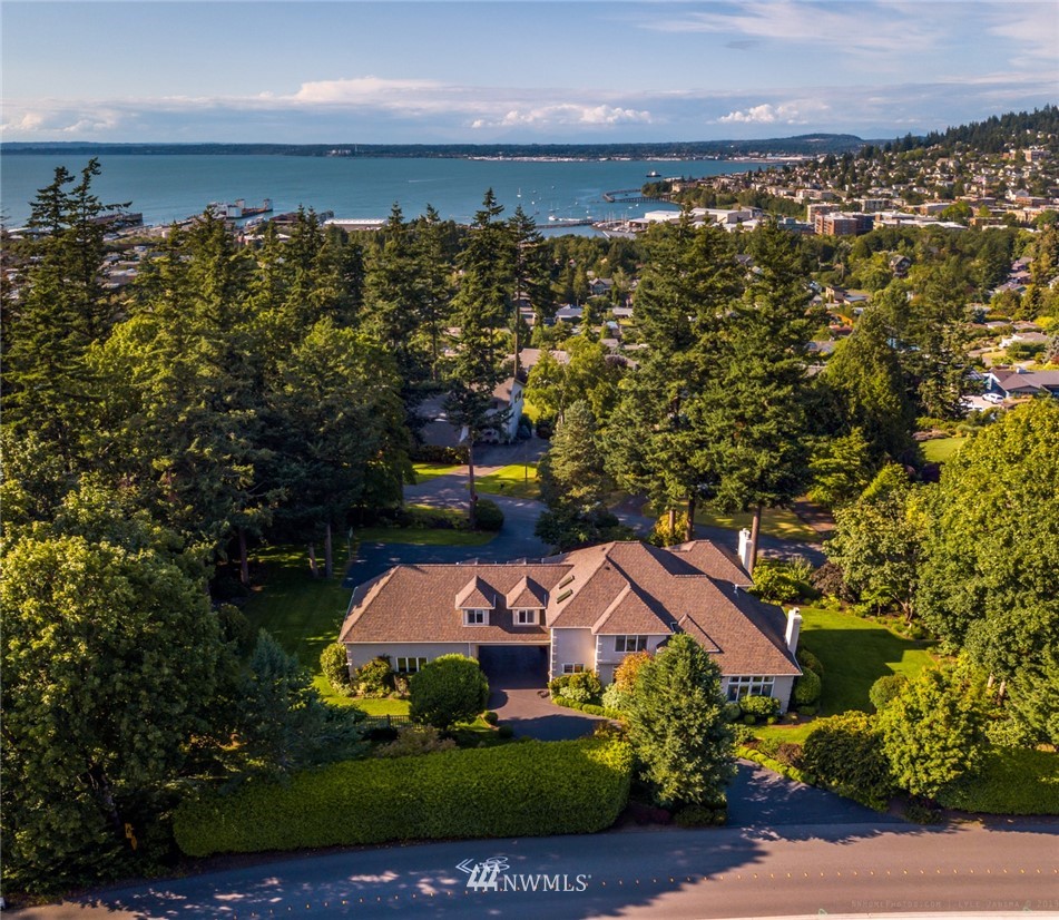 an aerial view of multiple house