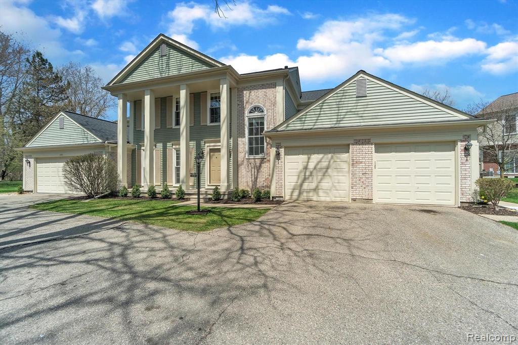 1177 Pine Ridge Court, Unit 135 Rochester Hills, MI 48306 - Photo 4 of 41