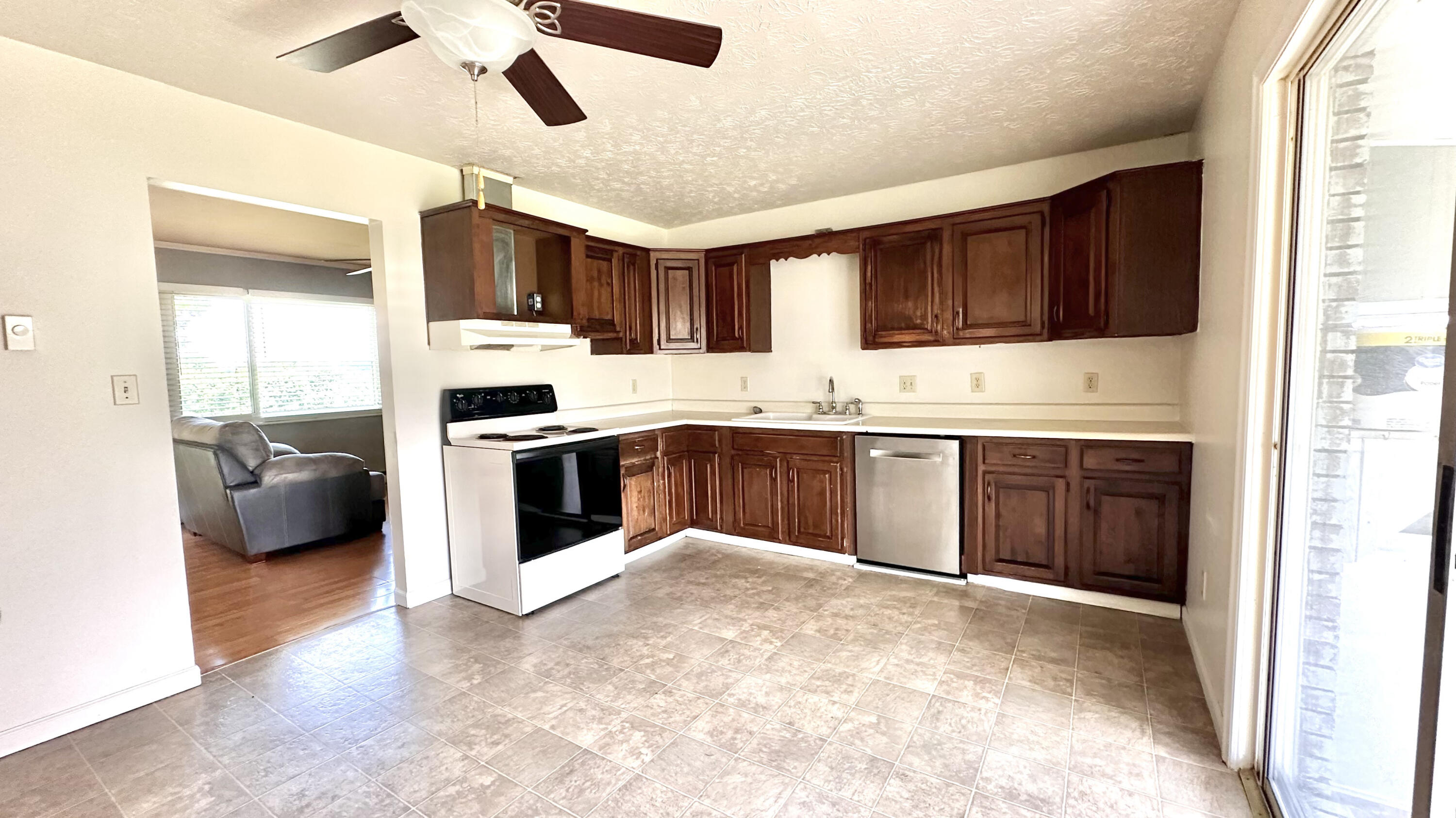 715 Ben Nelson Road Eubank, KY 42567 - Photo 5 of 20 image_67991BC5-C