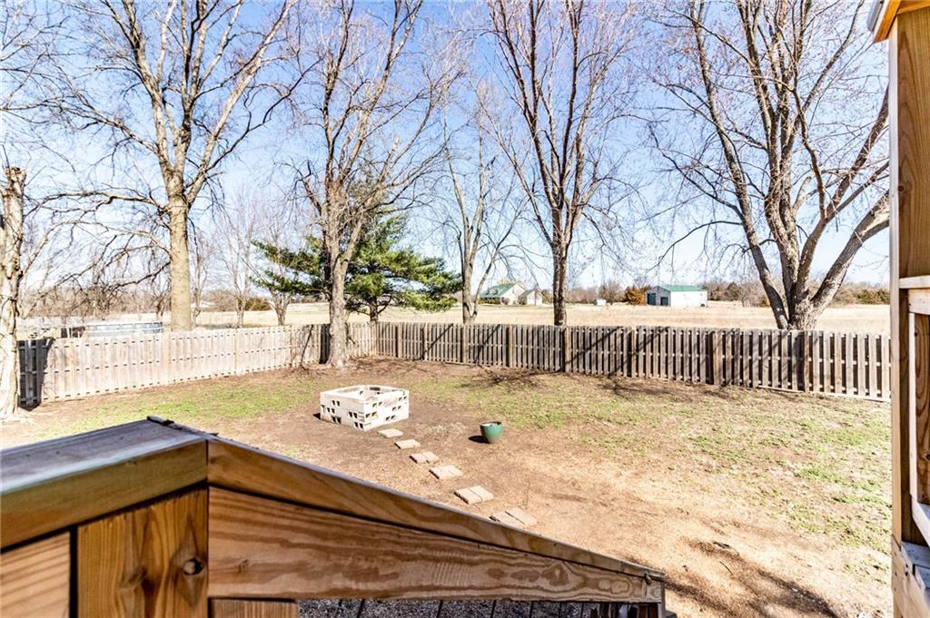 1127 Northeast 15 Road Knob Noster, MO 65336 - Photo 29 of 35