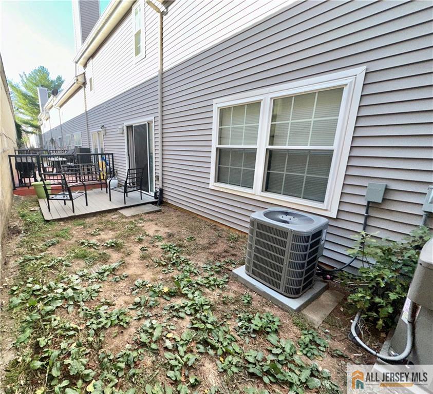 4 Renaissance Lane New Brunswick, NJ 08901 - Photo 24 of 26 Gallery Image 24