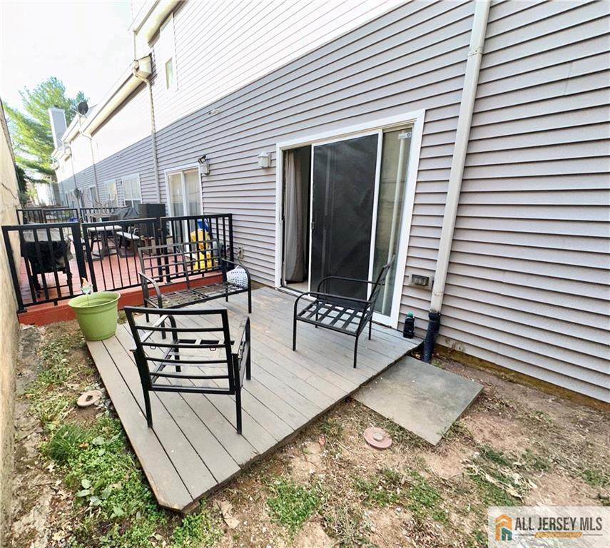 4 Renaissance Lane New Brunswick, NJ 08901 - Photo 25 of 26 Gallery Image 25