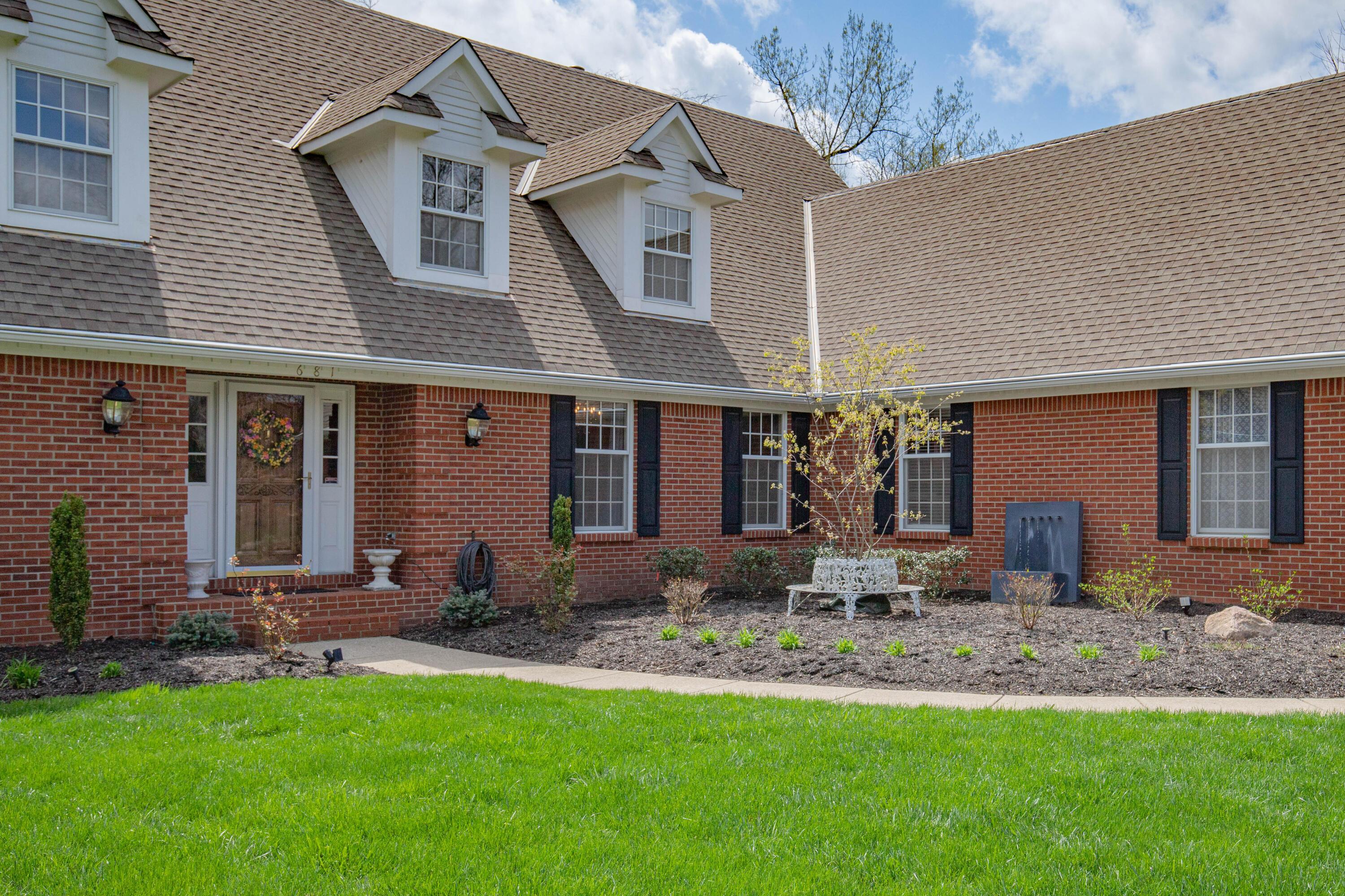 681 Eagle Ridge Powell, OH 43065 - Photo 6 of 73 681 Eagle Ridge, Powell, OH 43065