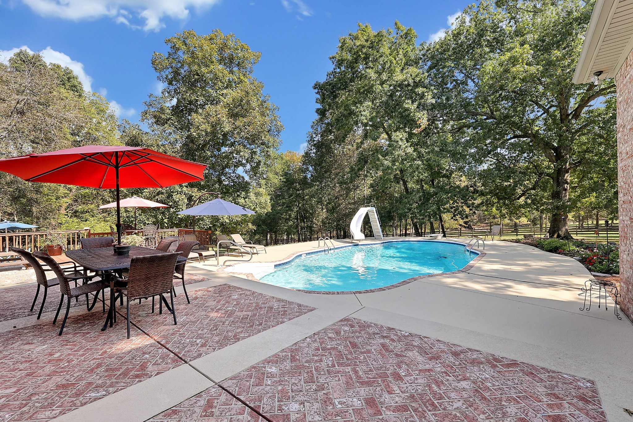 1745 Mann Road Lebanon, TN 37087 - Photo 42 of 47 a view of a backyard with sitting area