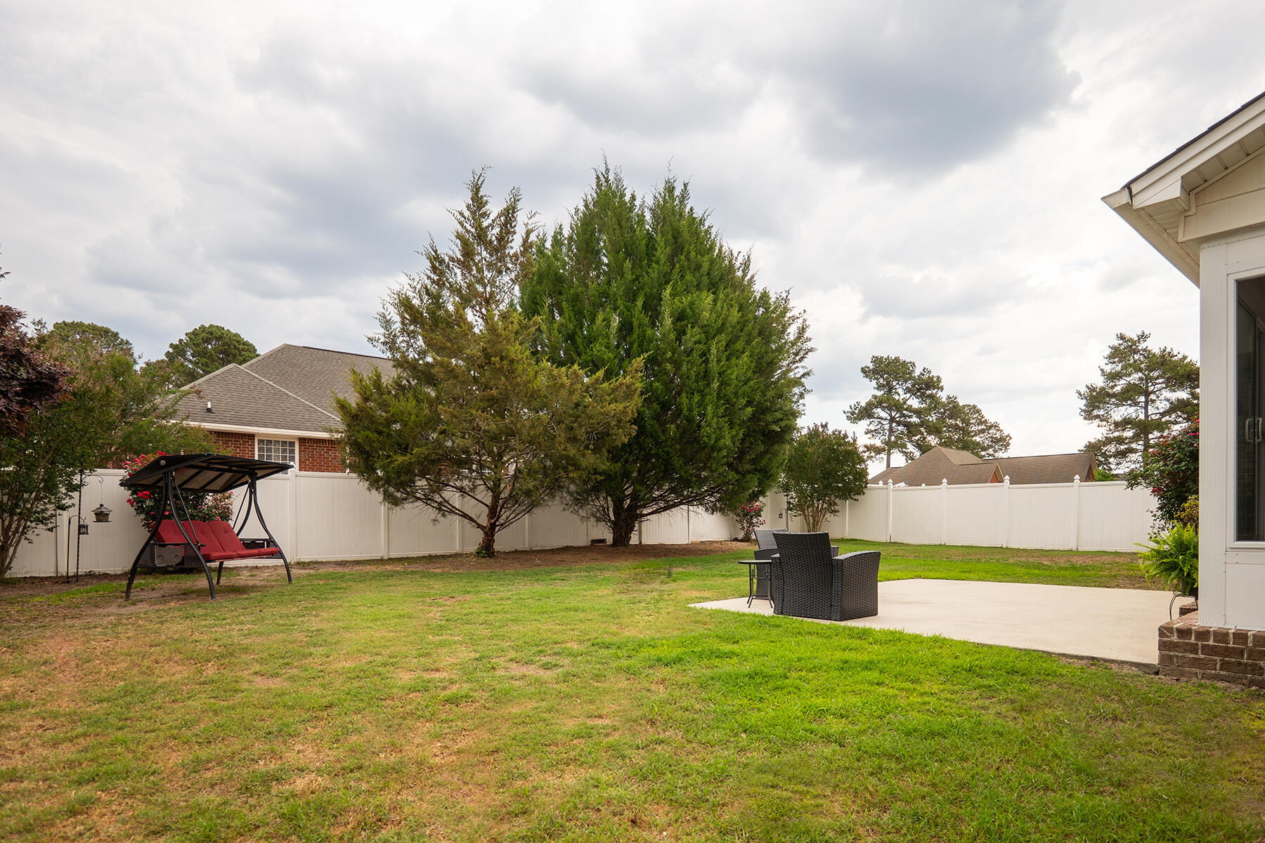 3215 Dewees Court Sumter, SC 29150 - Photo 8 of 64
