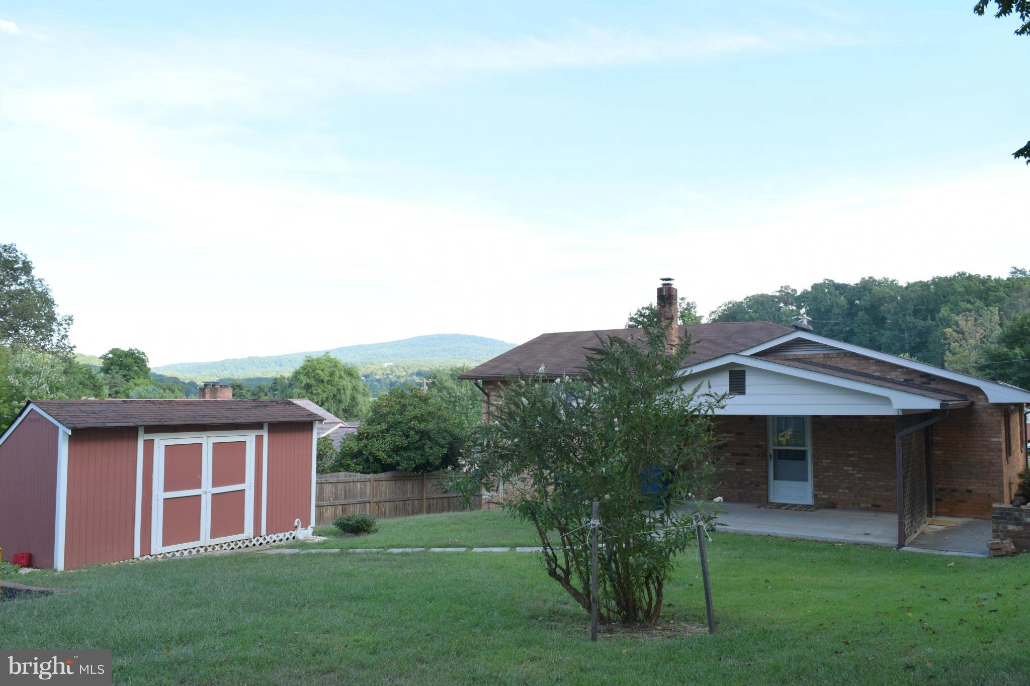 205 Jamestown Road Front Royal, VA 22630 - Photo 3 of 30 Exterior (General)