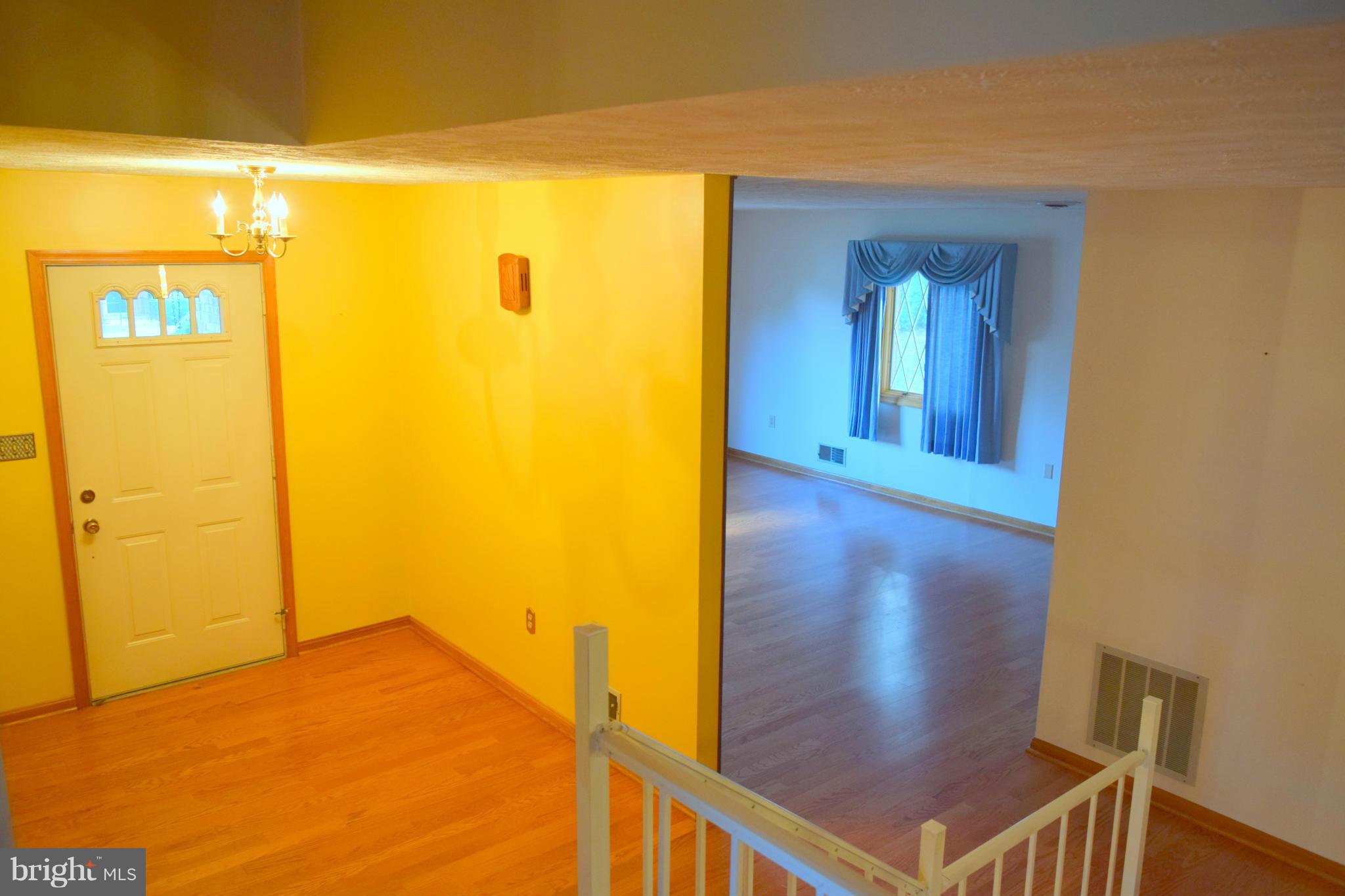 205 Jamestown Road Front Royal, VA 22630 - Photo 10 of 30 Interior (General)