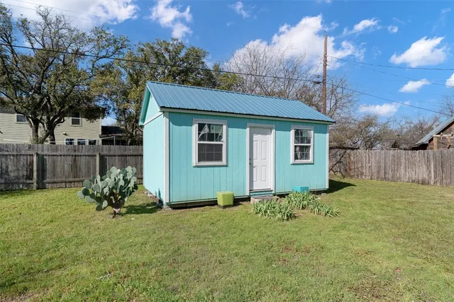 $3,200 | 1106 San Augustine Drive, Austin, TX 78733