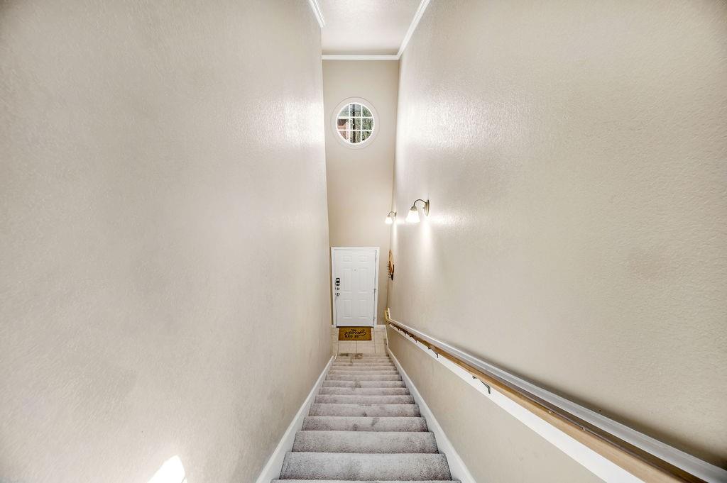 1903 South 11th Street, Unit A & B Waco, TX 76706 - Photo 23 of 40 Entrance of Unit B