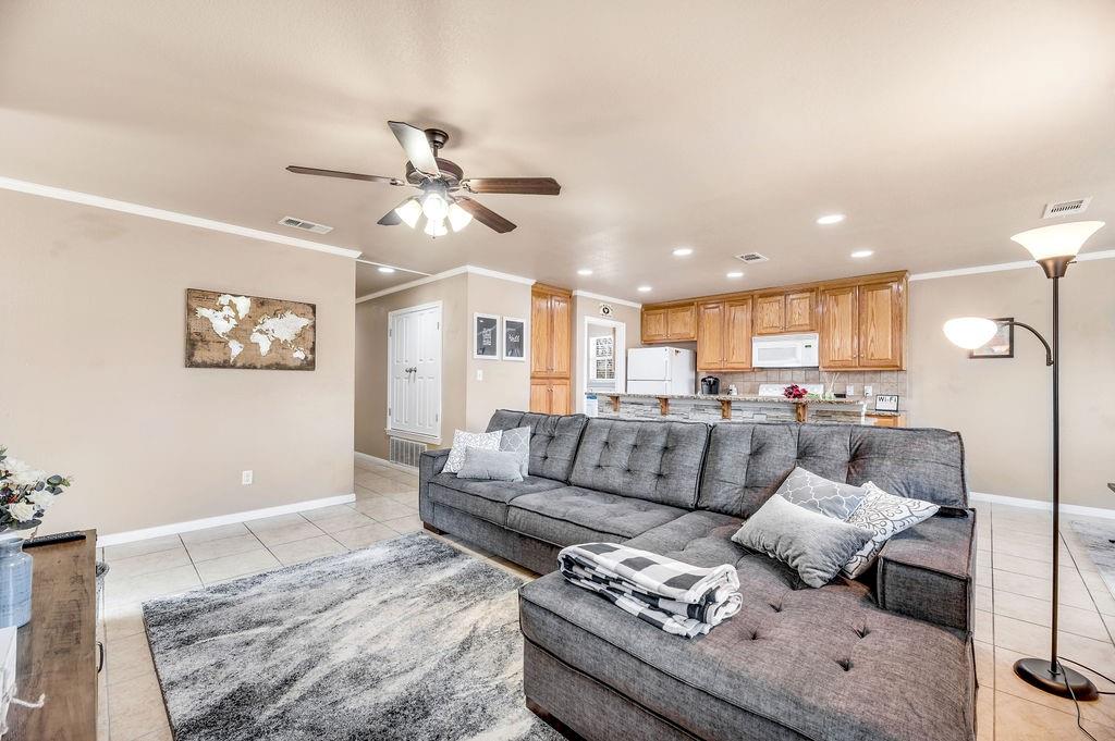 1903 South 11th Street, Unit A & B Waco, TX 76706 - Photo 25 of 40 Unit B: