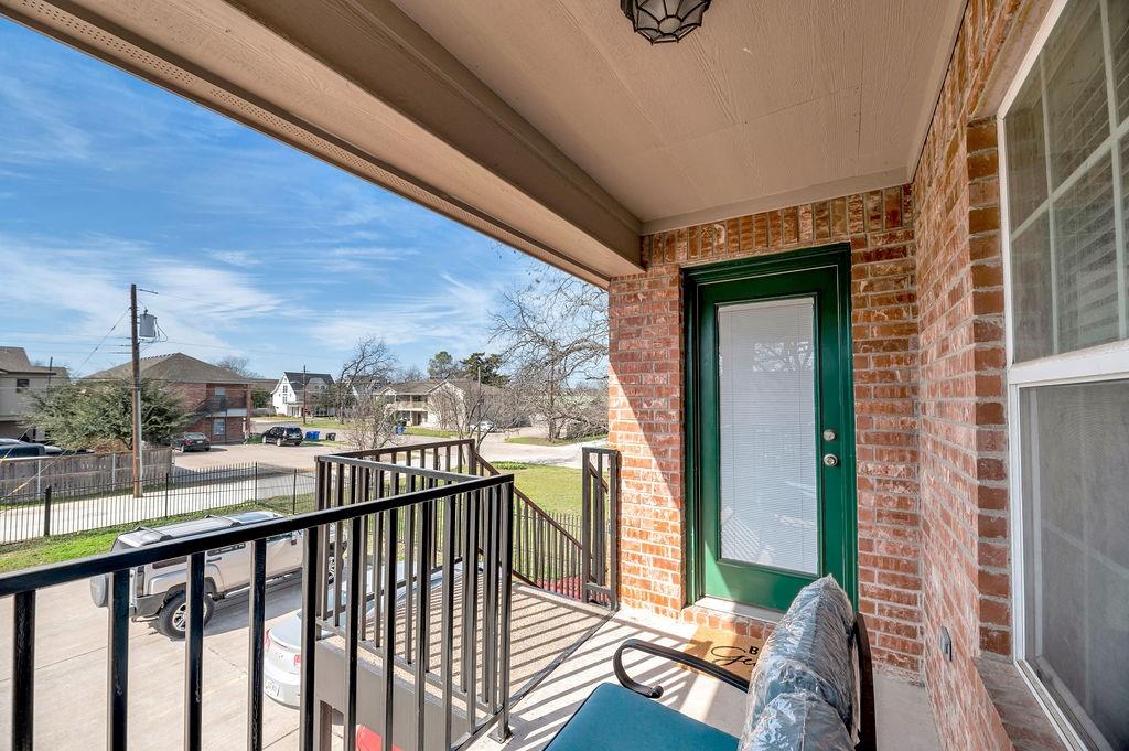 1903 South 11th Street, Unit A & B Waco, TX 76706 - Photo 35 of 40 Rear entrance of Unit B