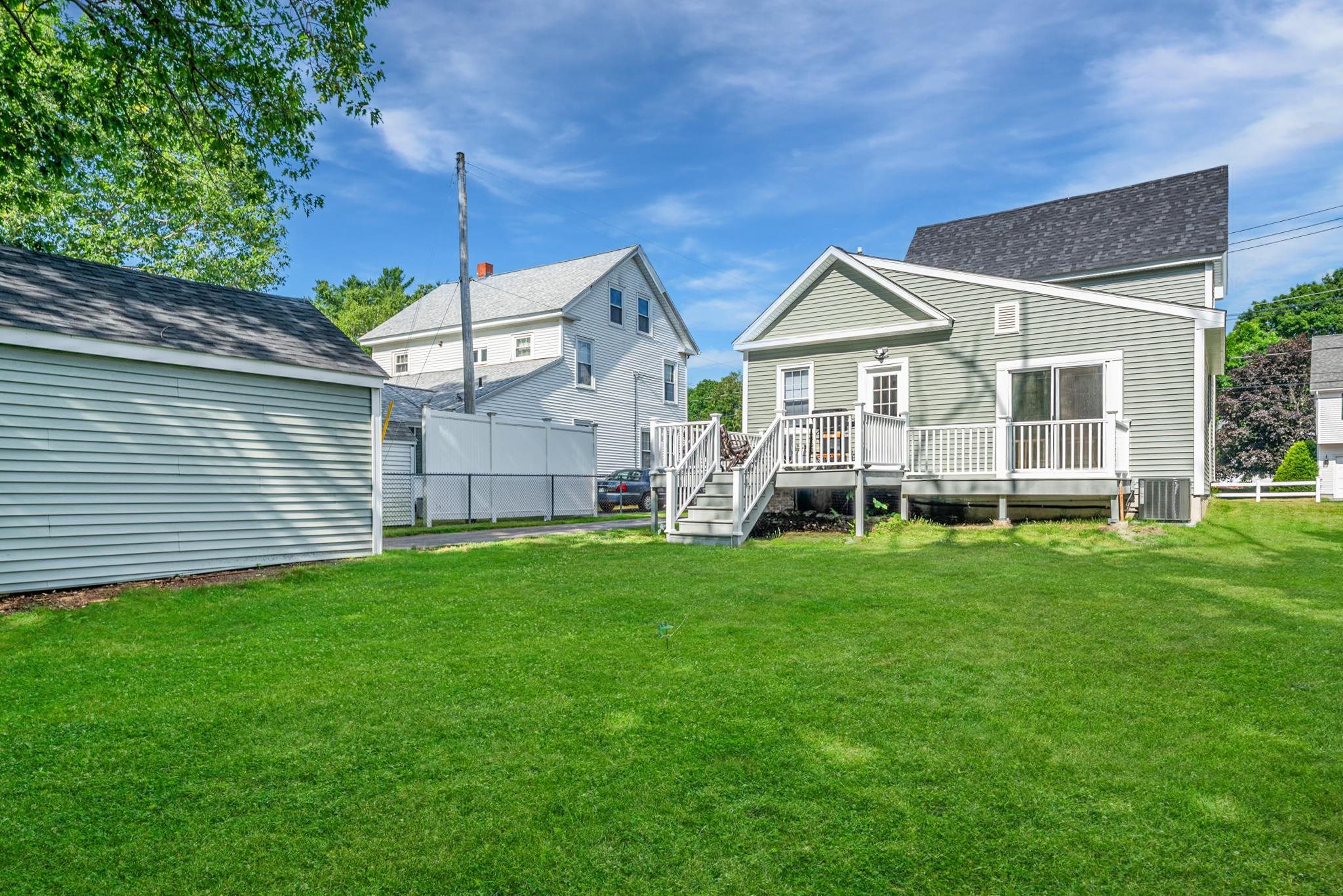 22 River Street Exeter, NH 03833 - Photo 4 of 31