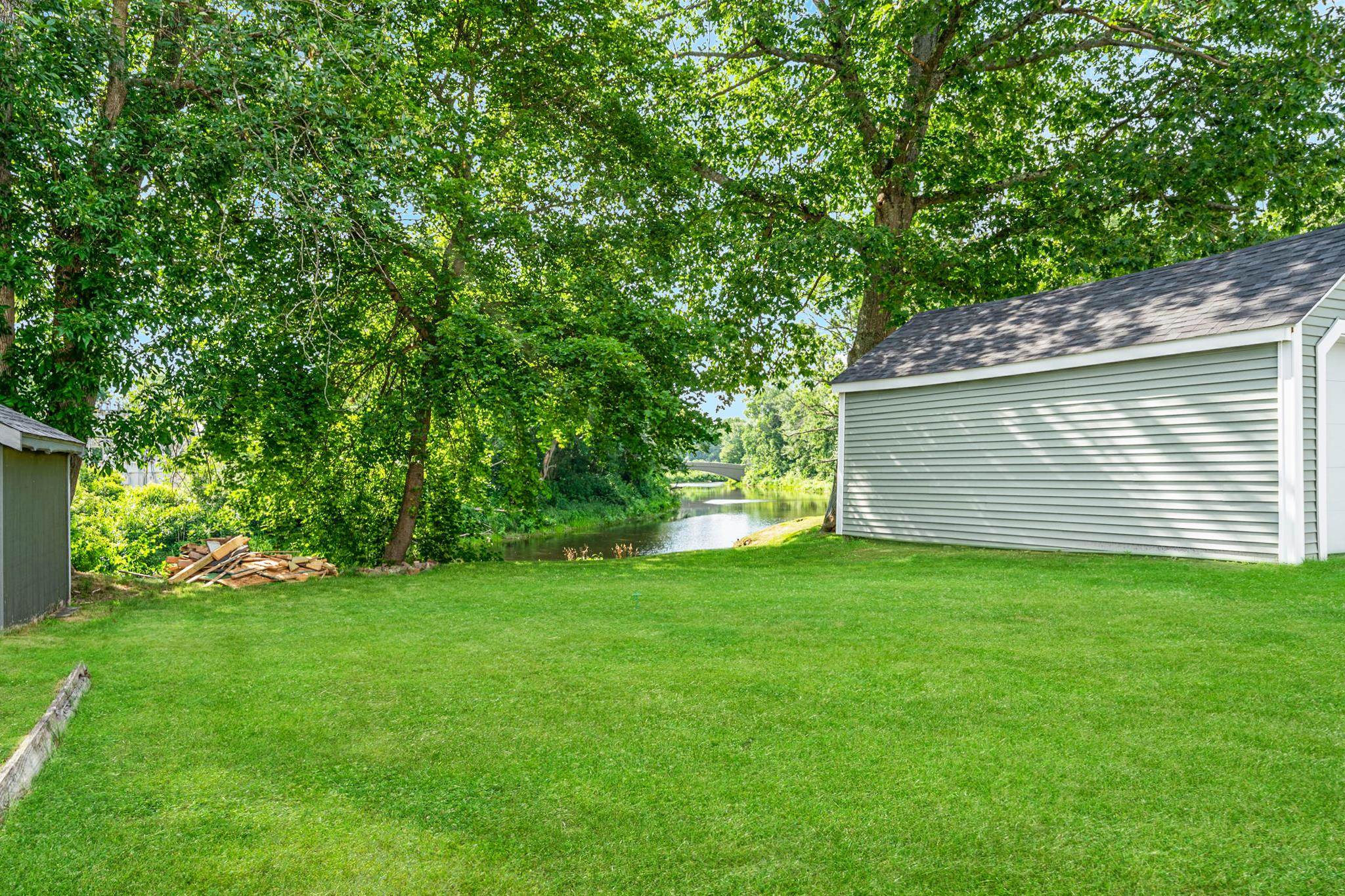 22 River Street Exeter, NH 03833 - Photo 6 of 31