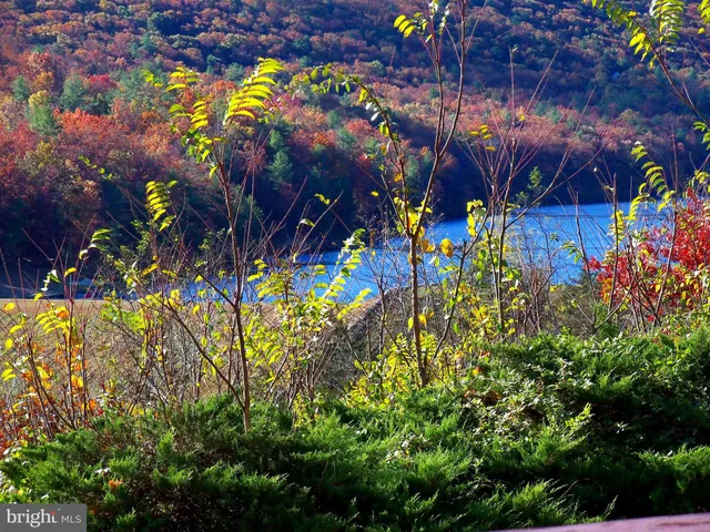 $189,000 | 426 The Hill Road, Unit L30, Basye, VA 22810