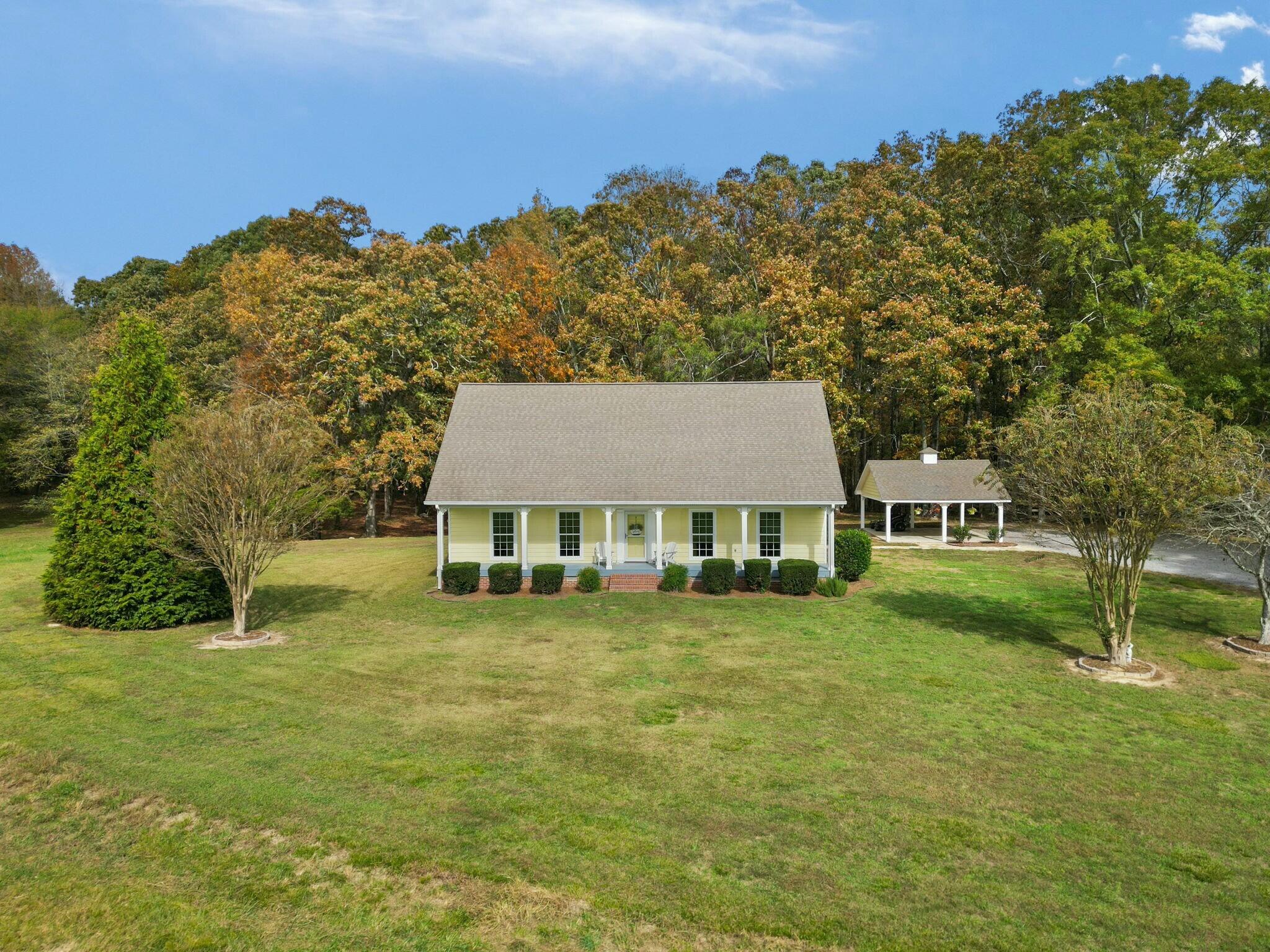 1185 Good Hope Road Northeast Dalton, GA 30721 - Photo 2 of 75 tempImageGAWdL6