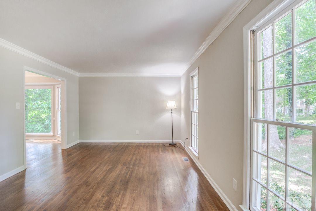 2909 Legare Court Raleigh, NC 27613 - Photo 8 of 30