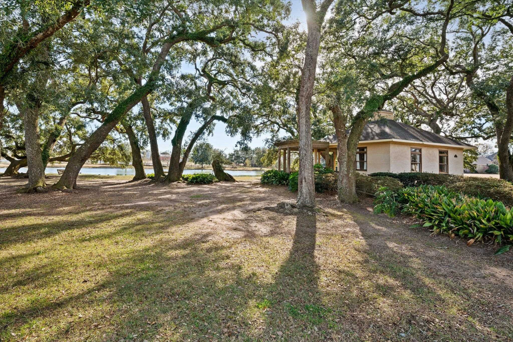 24544 Alex Court Daphne, AL 36526 - Photo 34 of 35