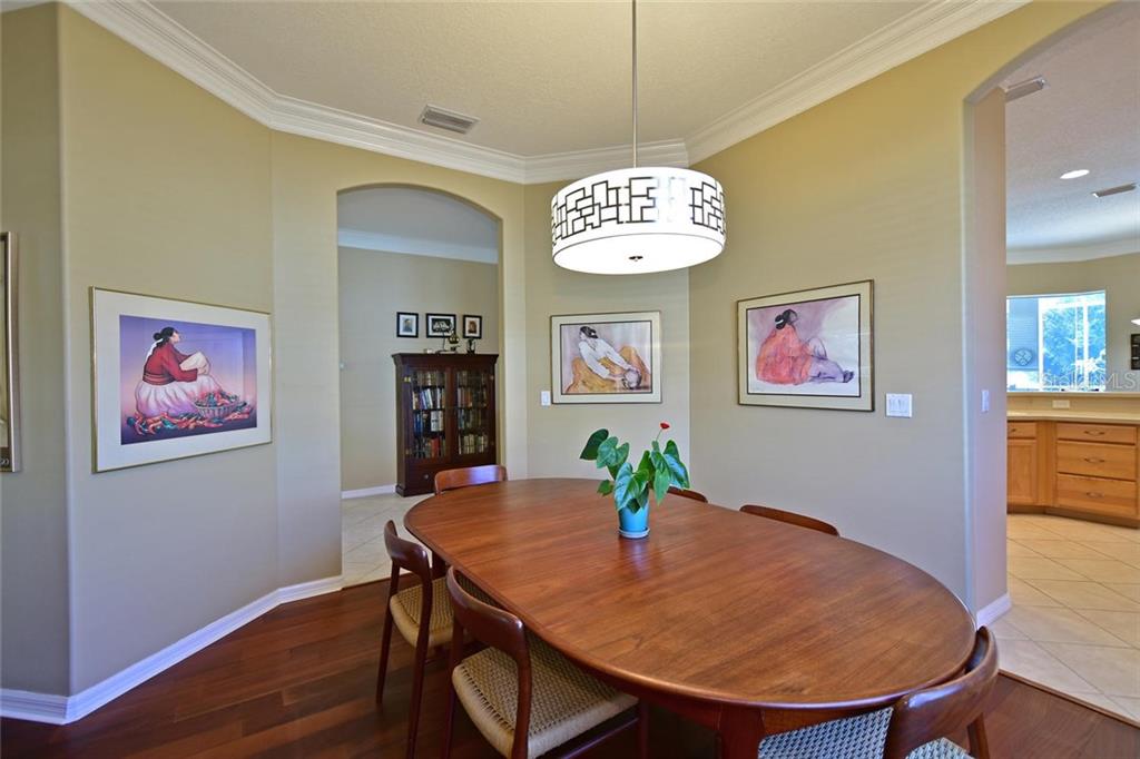 6528 Copper Ridge Trail University Park, FL 34201 - Photo 8 of 25 Gallery Image 8