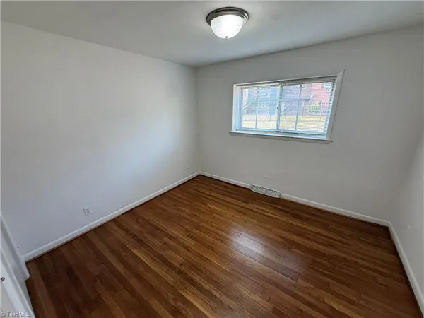 $725 | 1610 West Northwest Boulevard, Unit E, Winston-Salem, NC 27104