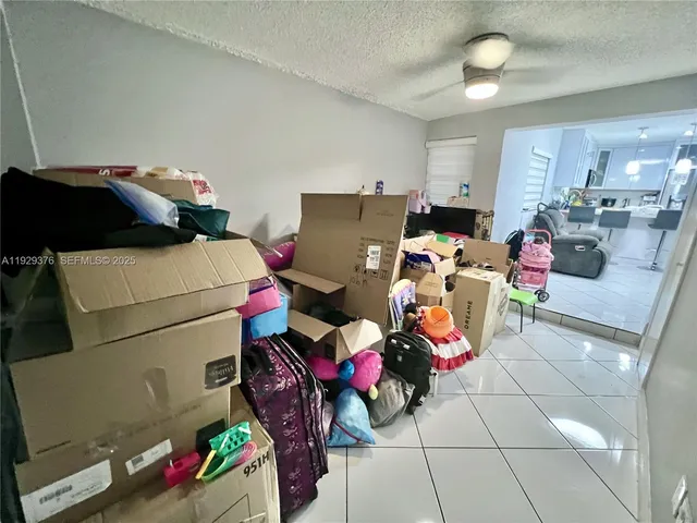 $2,750 | 1430 West 42nd Street, Hialeah, FL 33012