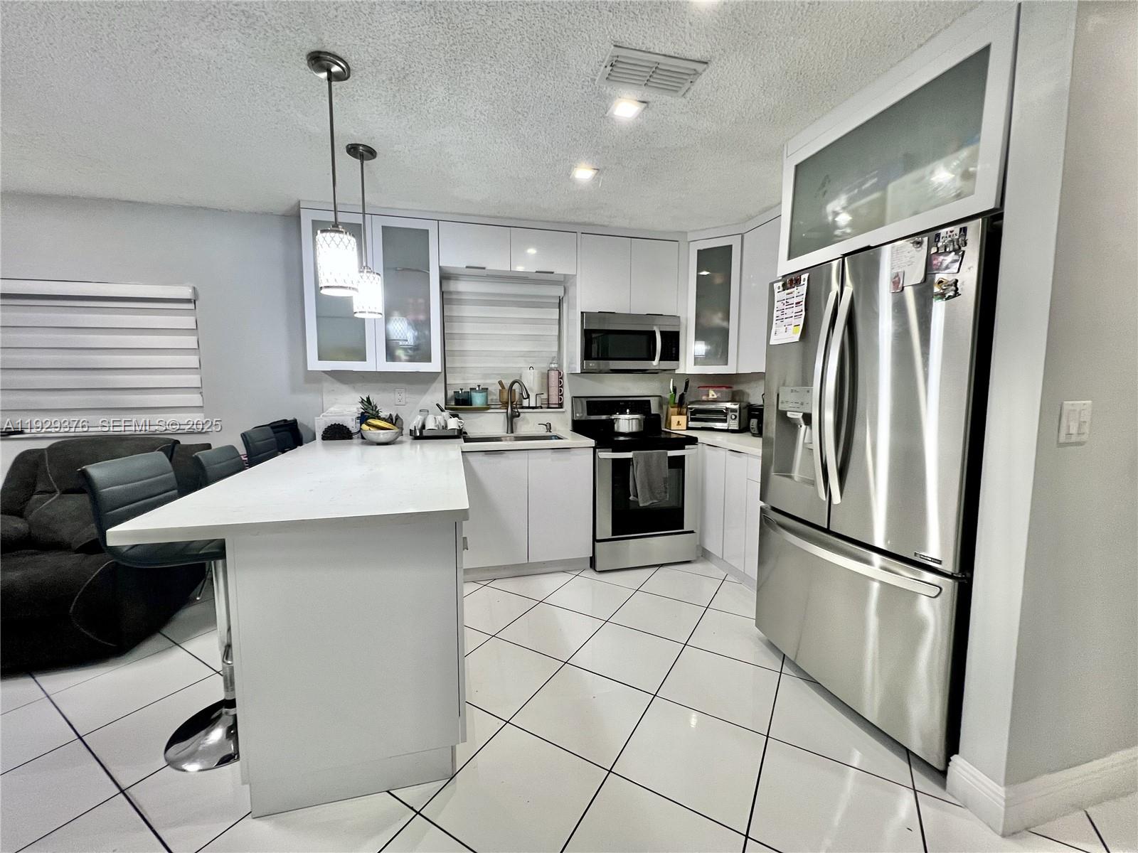 1430 West 42nd Street Hialeah, FL 33012 - Photo 5 of 21