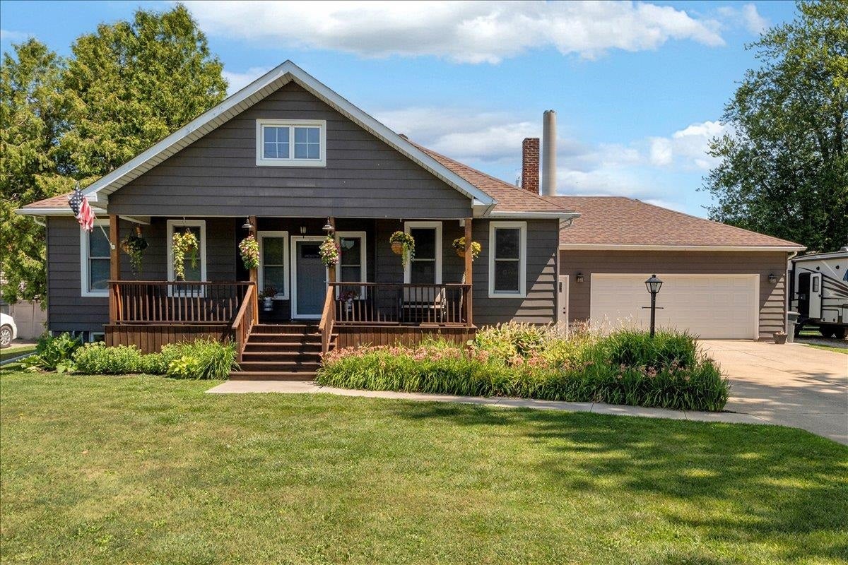 294 Recor Road East China, MI 48054 - Photo 3 of 46 Gallery Image 3