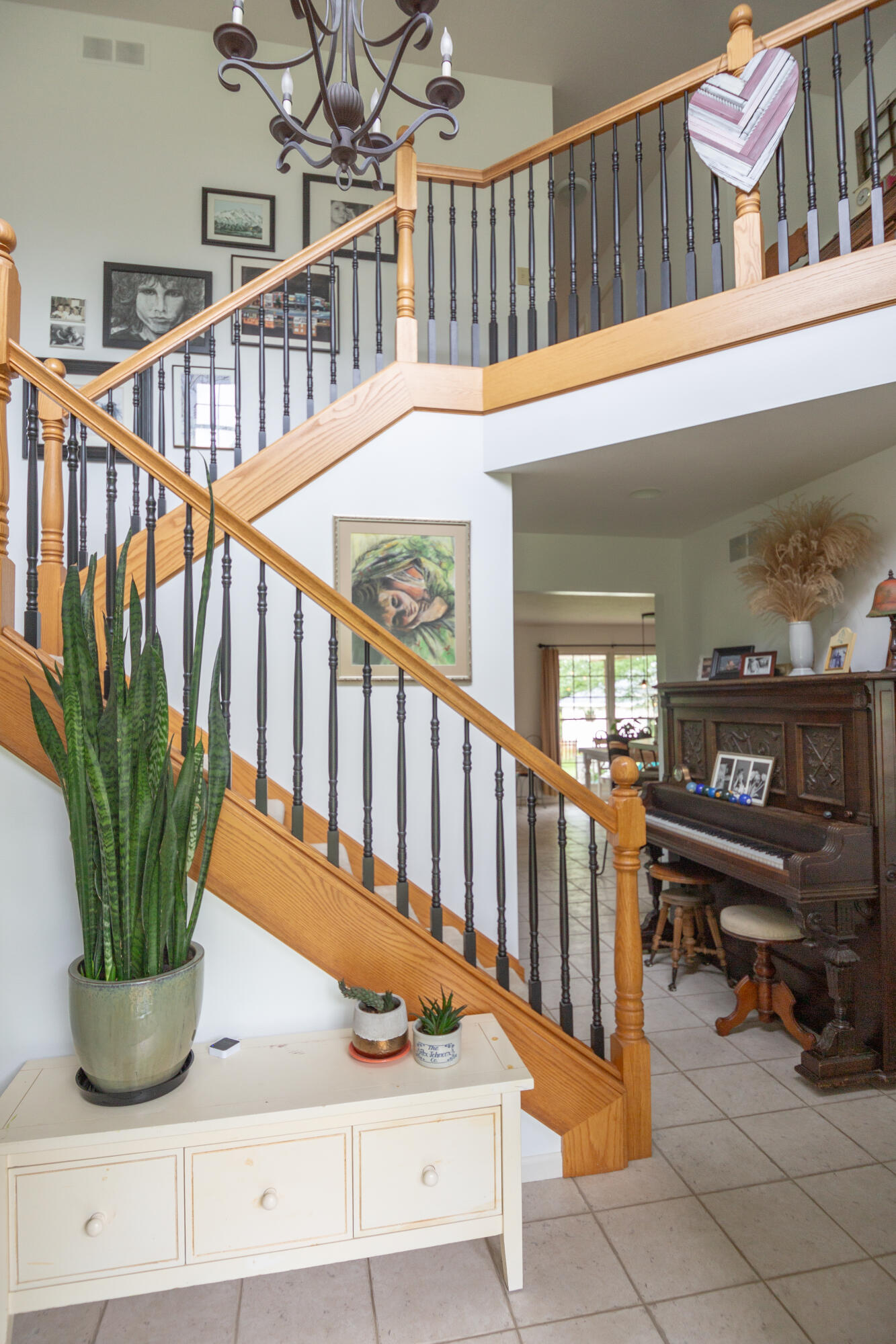 6815 Napoleon Road Jackson, MI 49201 - Photo 14 of 59 JacksonHouse-48