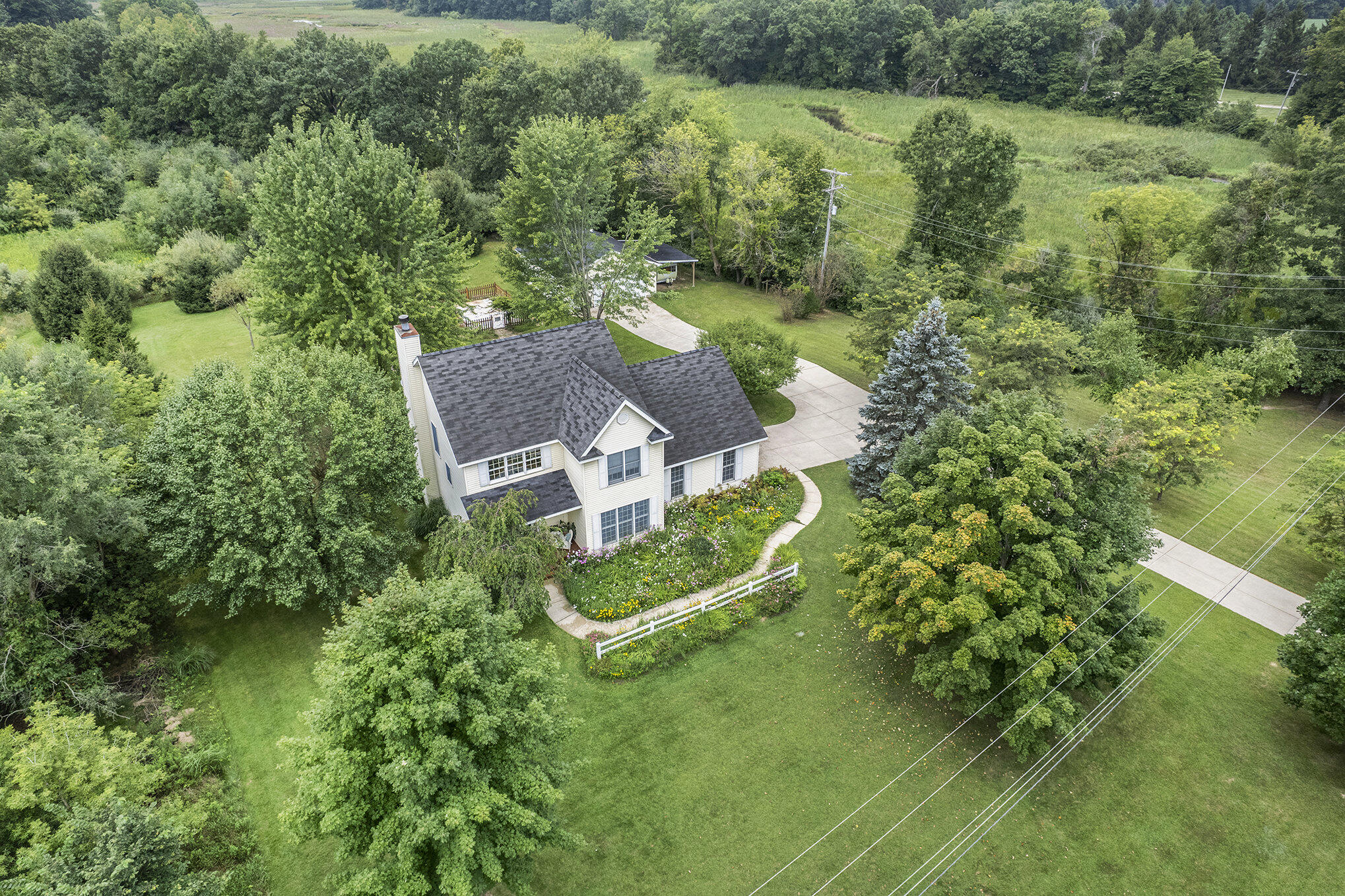 6815 Napoleon Road Jackson, MI 49201 - Photo 46 of 59 002_dji_0035