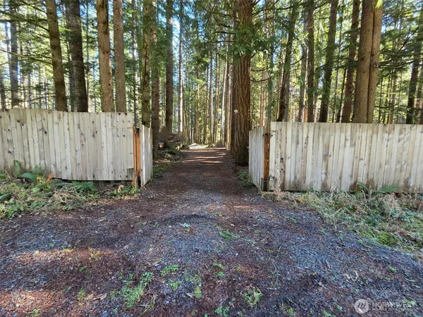 $150,000 | 56207 Kernahan Road East, Ashford, WA 98304