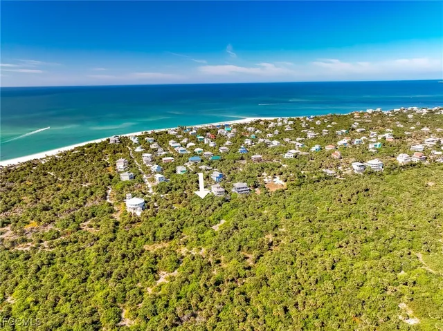 a view of a lake from a yard