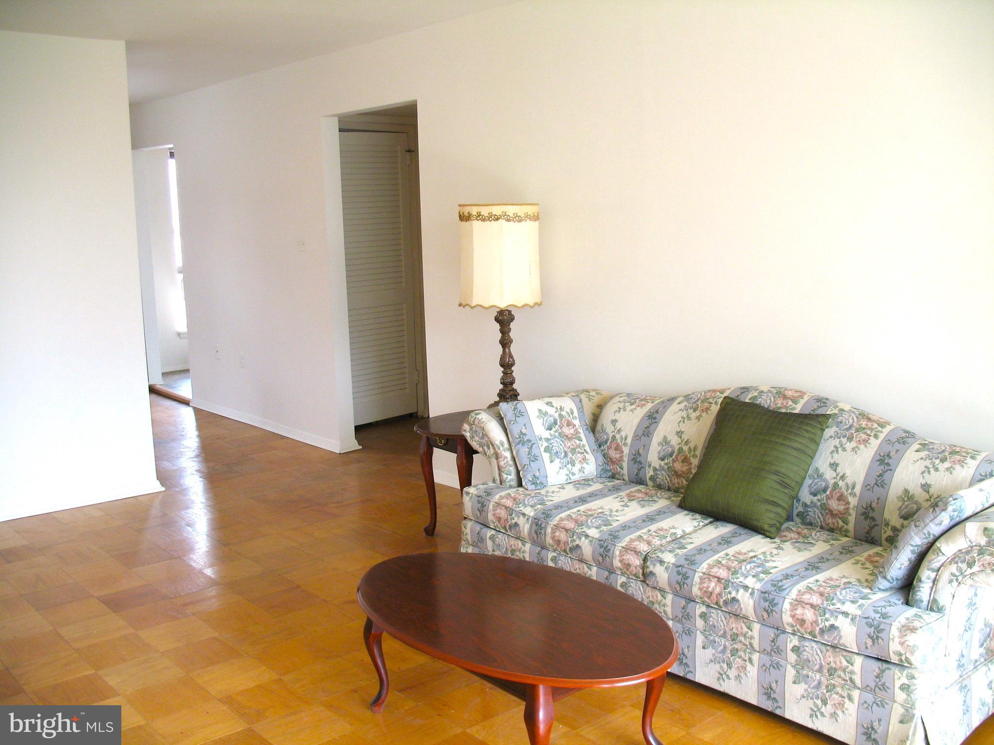 3970 Bel Pre Road, Unit 39705 Silver Spring, MD 20906 - Photo 15 of 30 Living room
