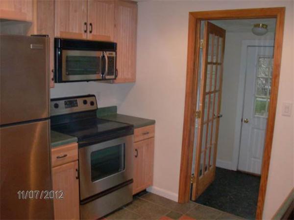 11 Wahnita Road Worcester, MA 01606 - Photo 3 of 12 Gallery Image 3