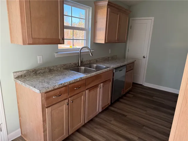 $167,000 | 76 Ervin Street, Nahunta, GA 31553