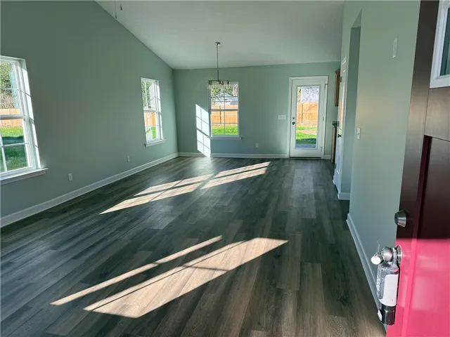 $167,000 | 76 Ervin Street, Nahunta, GA 31553