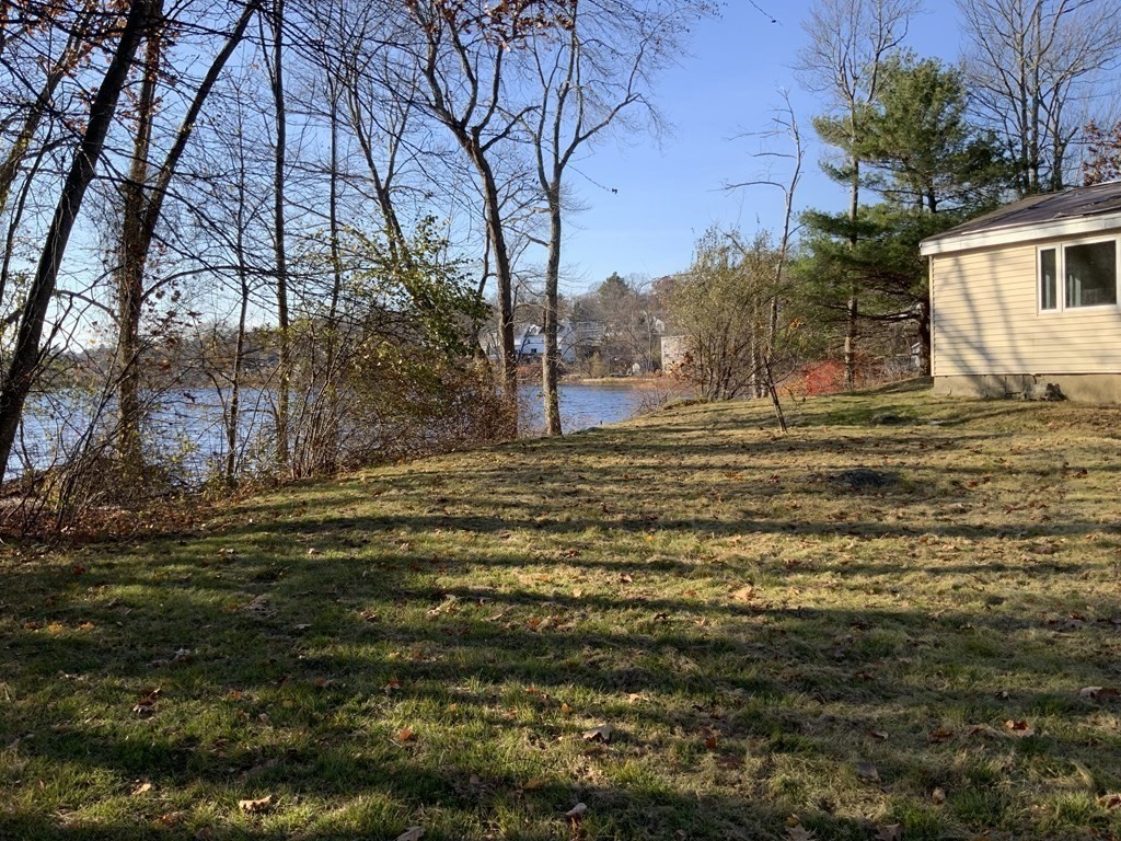 29 Meadowbank Road Billerica, MA 01821 - Photo 9 of 18 Gallery Image 9