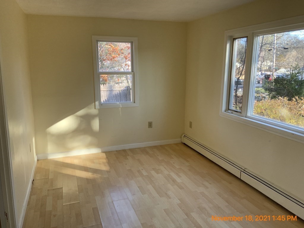 29 Meadowbank Road Billerica, MA 01821 - Photo 10 of 18 Gallery Image 10