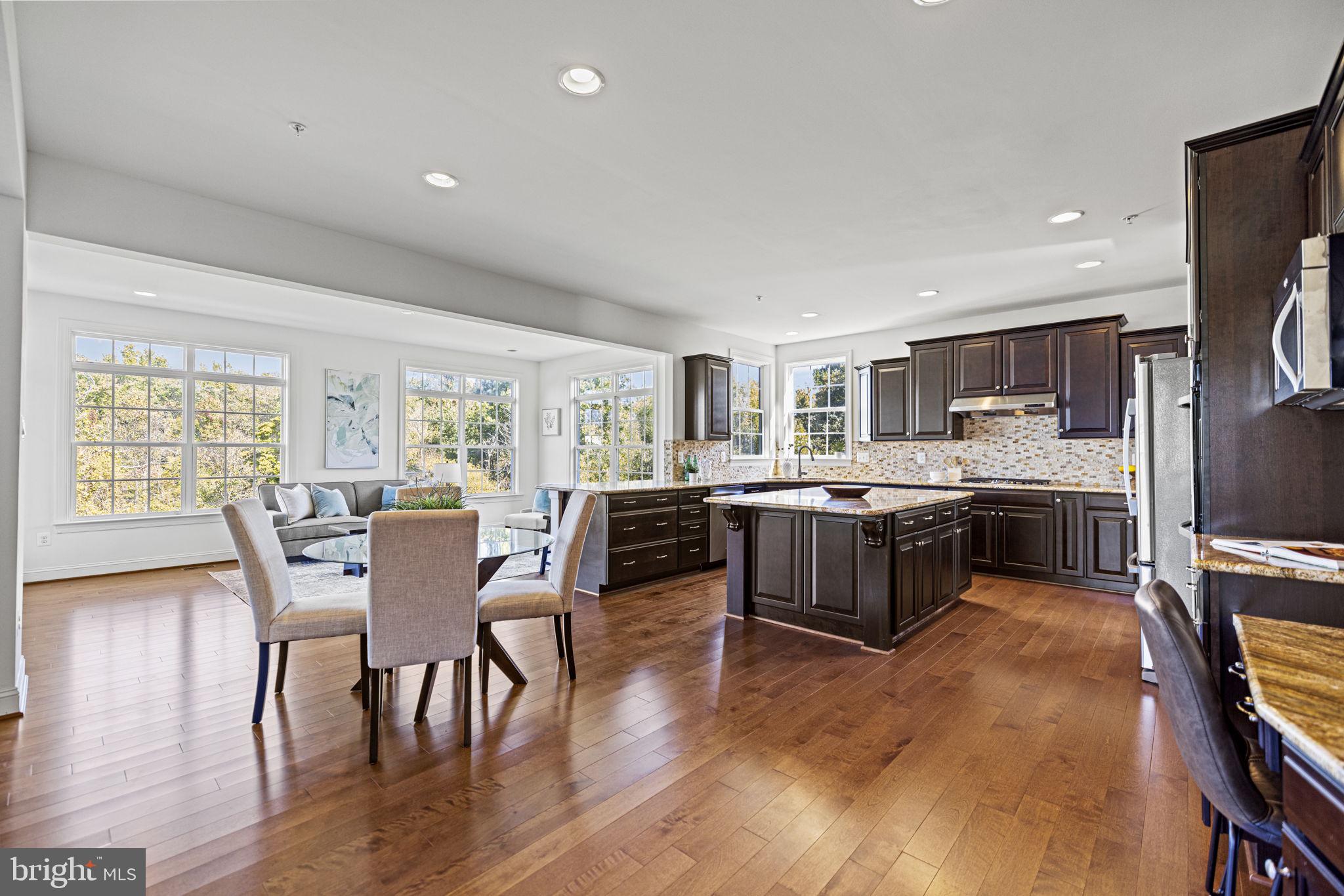 18006 Bliss Drive Poolesville, MD 20837 - Photo 21 of 62 View of Kitchen