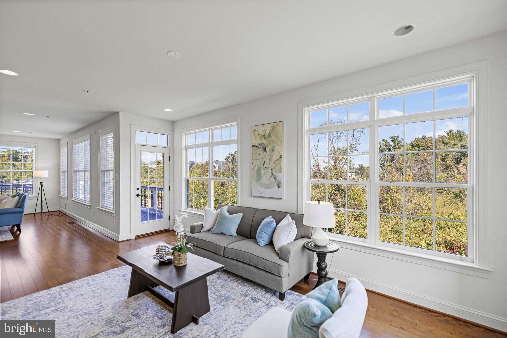 18006 Bliss Drive Poolesville, MD 20837 - Photo 23 of 62 Sunroom Views
