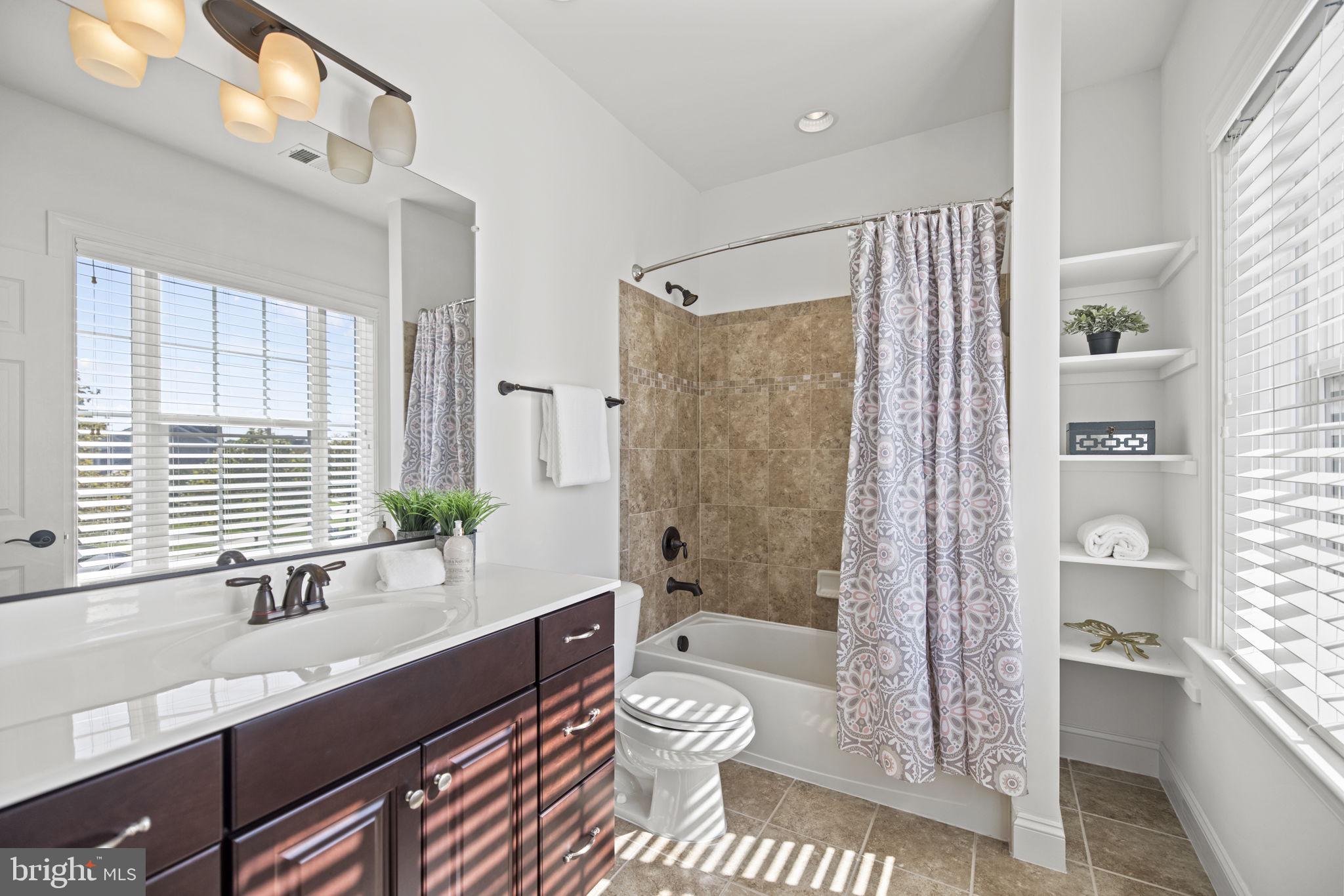 18006 Bliss Drive Poolesville, MD 20837 - Photo 33 of 62 Bedroom 2's Private Bath