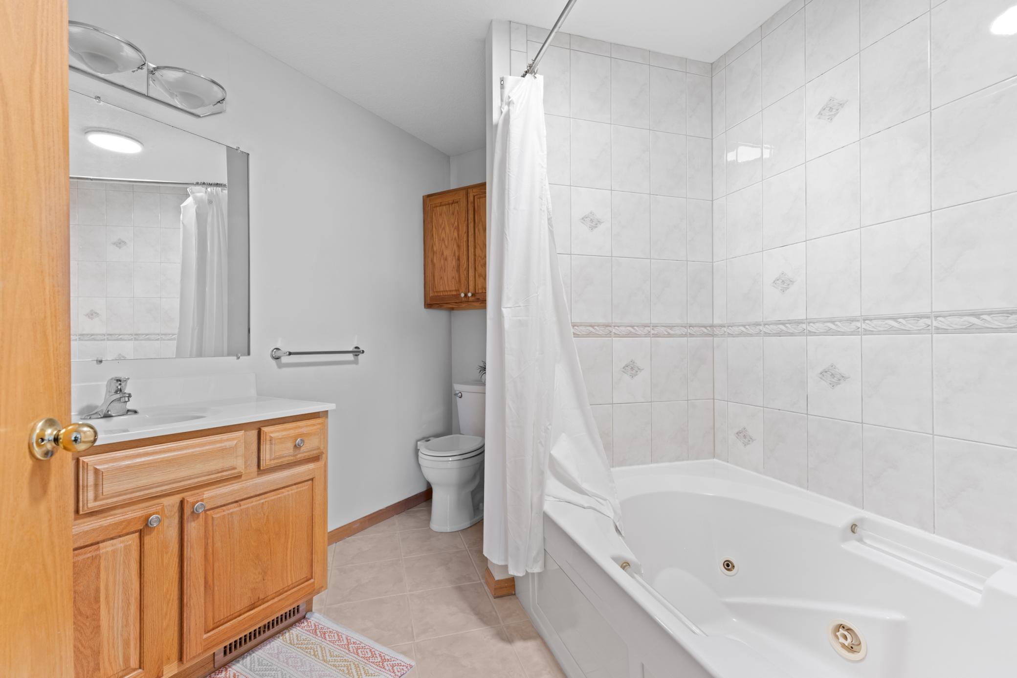 2570 Boulder Ridge Lane Northwest Rochester, MN 55901 - Photo 17 of 35